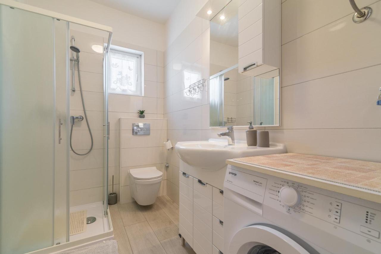 Apartments Tolic Biograd Na Moru Eksteriør billede
