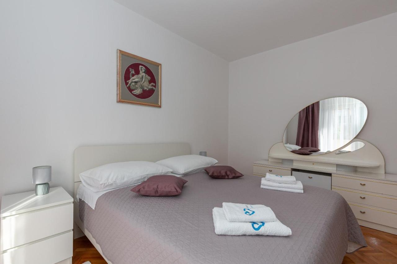Apartments Tolic Biograd Na Moru Eksteriør billede
