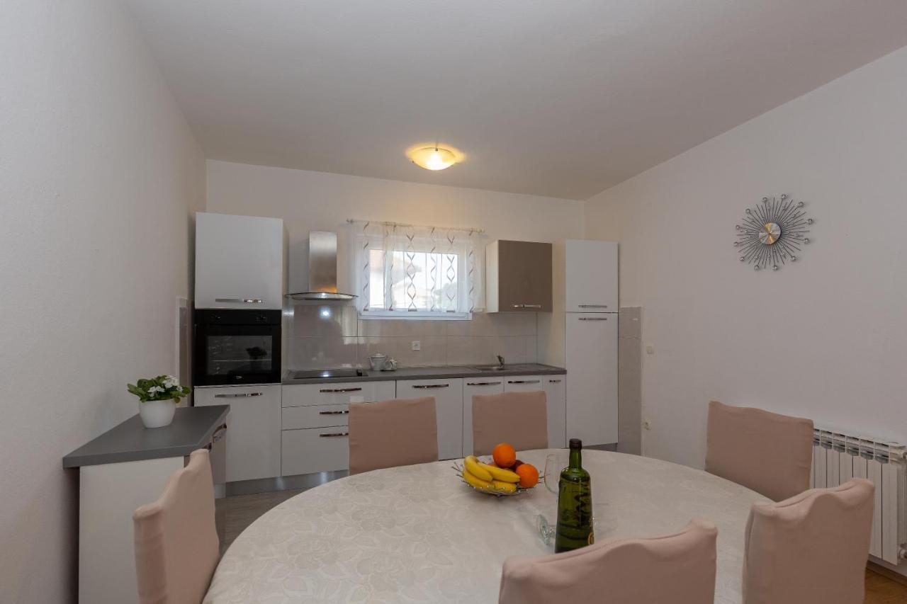 Apartments Tolic Biograd Na Moru Eksteriør billede