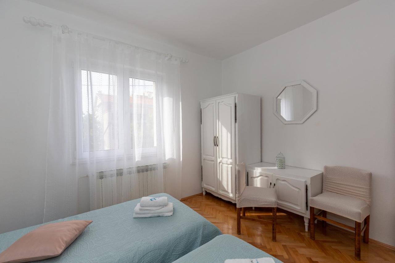 Apartments Tolic Biograd Na Moru Eksteriør billede
