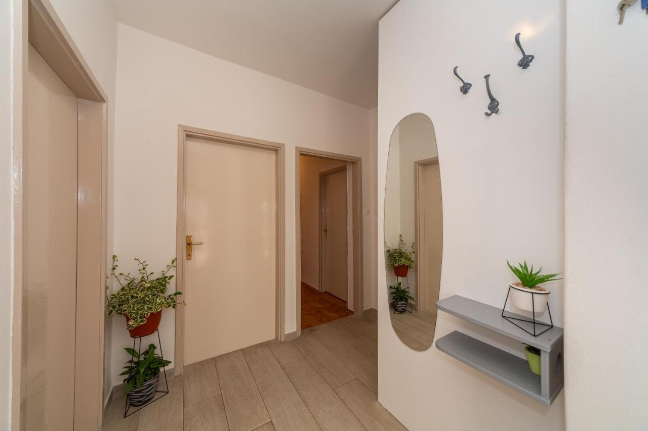 Apartments Tolic Biograd Na Moru Eksteriør billede